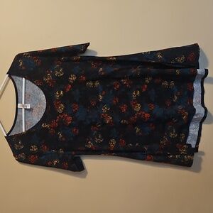Small Perfect T Lularoe